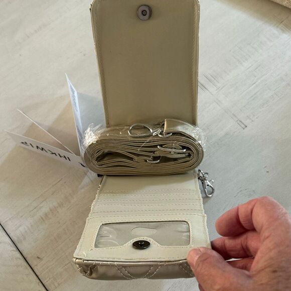 IHKWIP Ring Ring Crossbody NWT - Picture 6 of 6